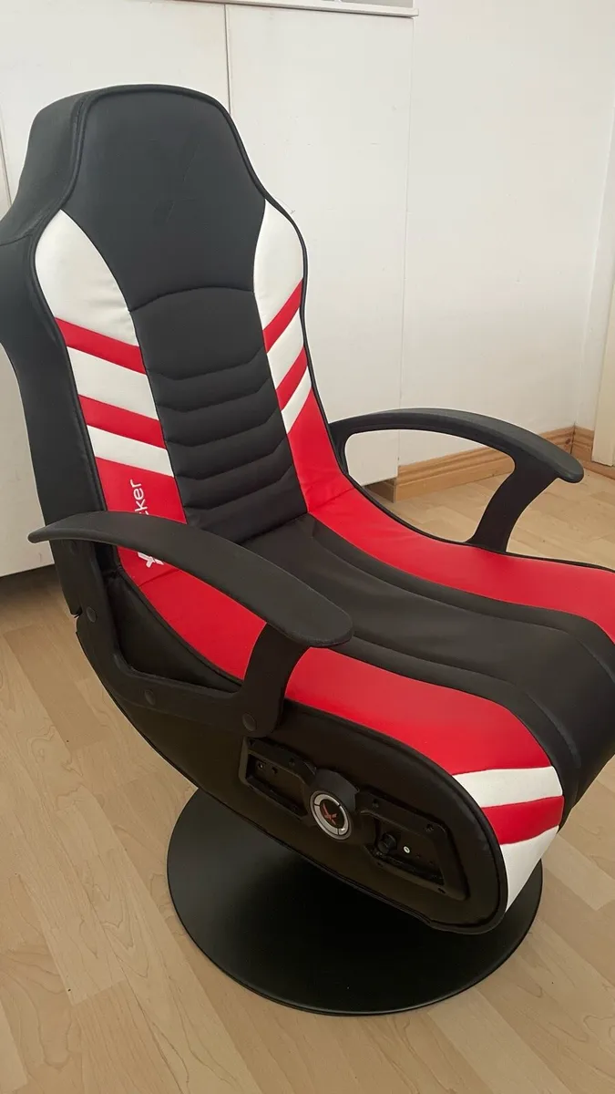 XRocker Gaming Chair - Image 1