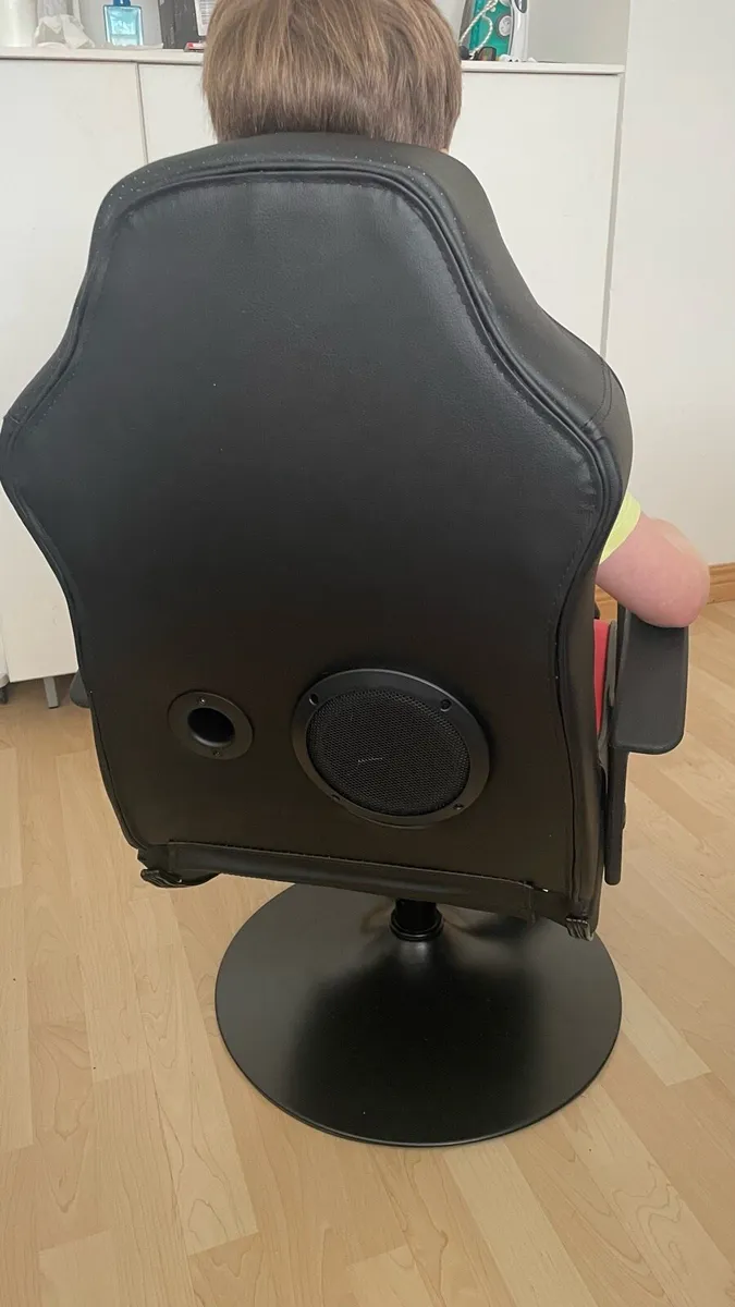 XRocker Gaming Chair - Image 4