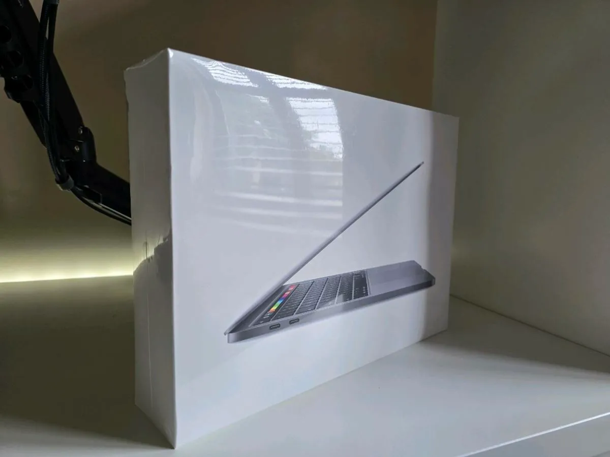 Brand New Sealed MacBook Pro 13" (2020, A2251) i7 - Image 1