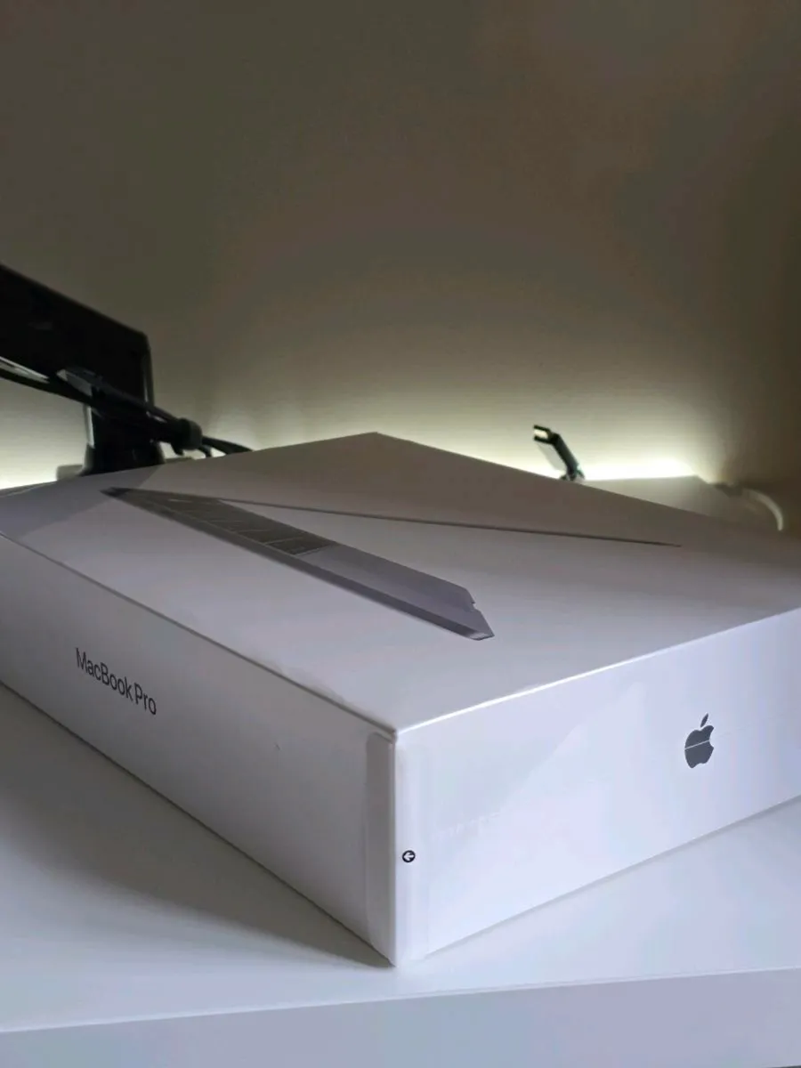 Brand New Sealed MacBook Pro 13" (2020, A2251) i7 - Image 4