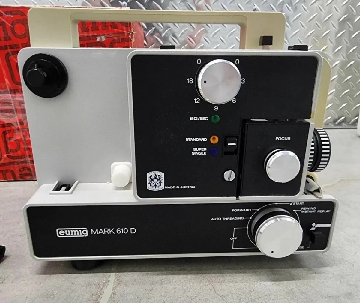 Eumig Mark 610D - Image 2