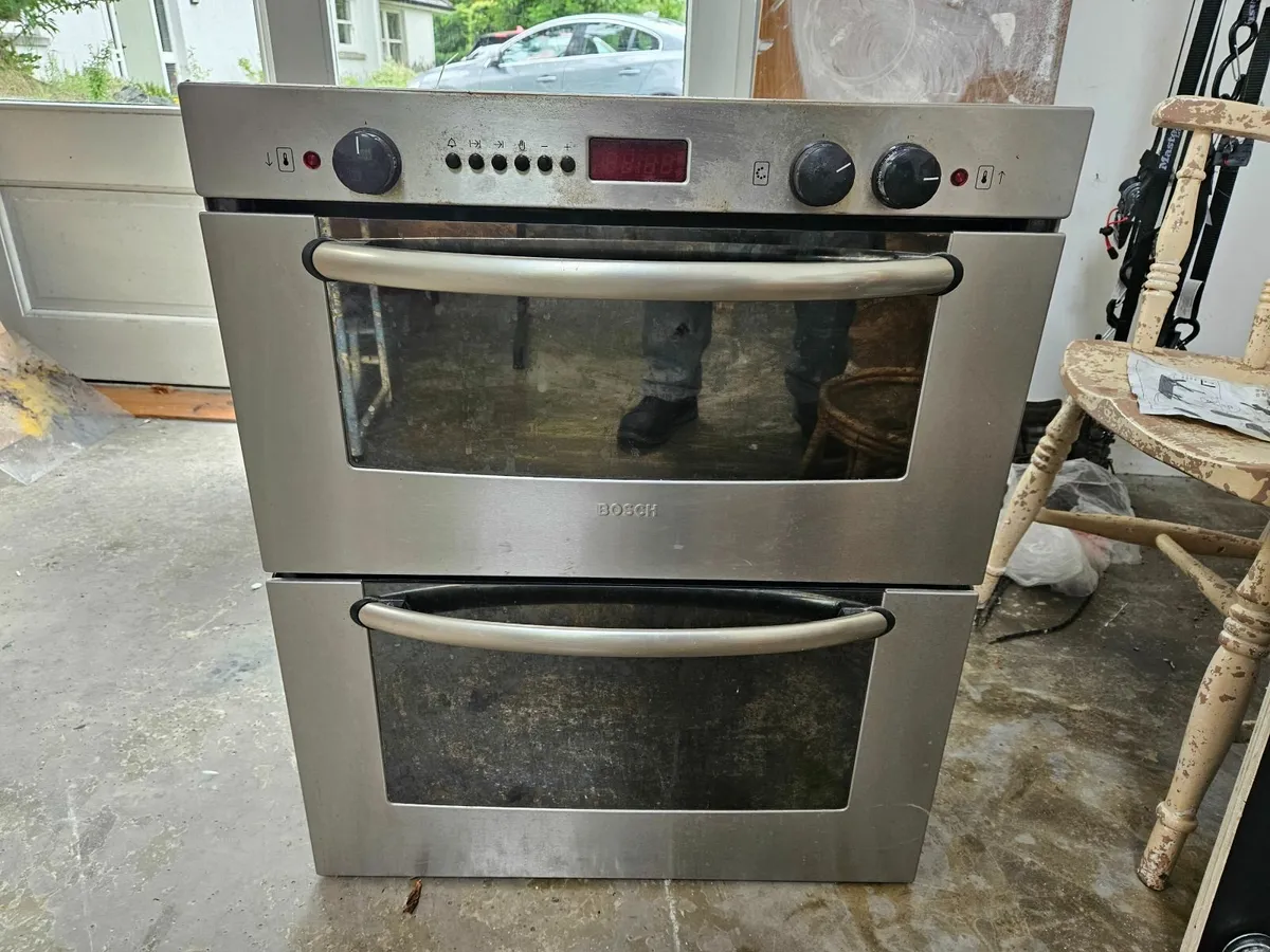 Bosch Electric Oven - Image 1