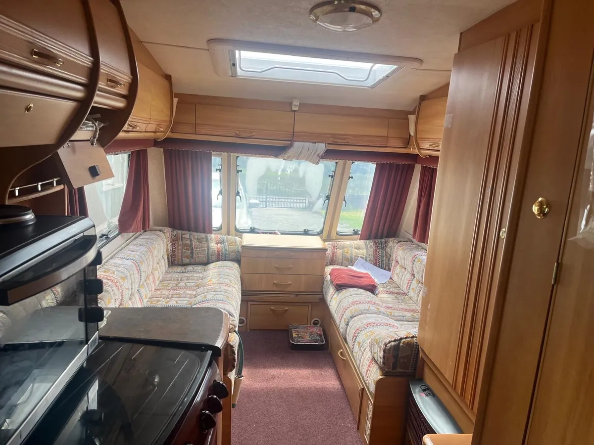 Caravan - Image 4
