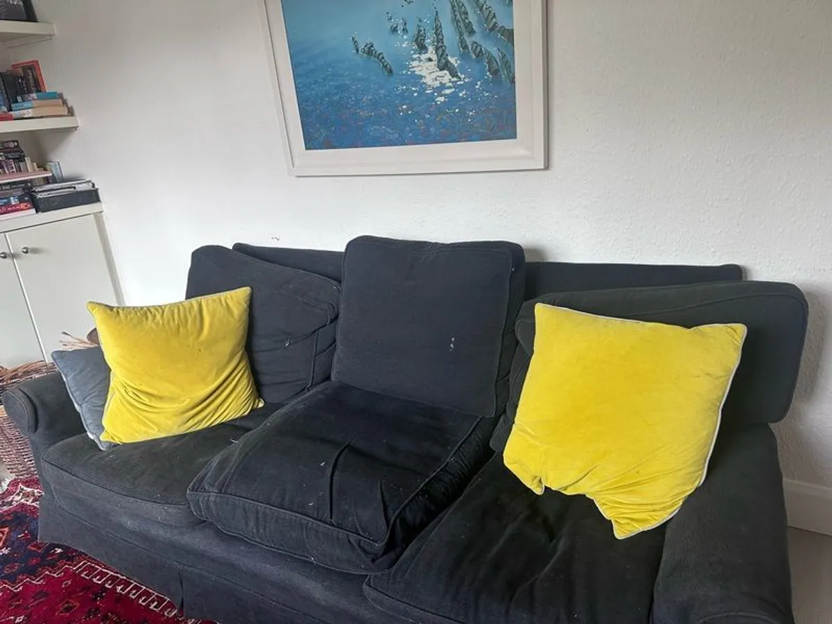 3 seater couch - Image 3