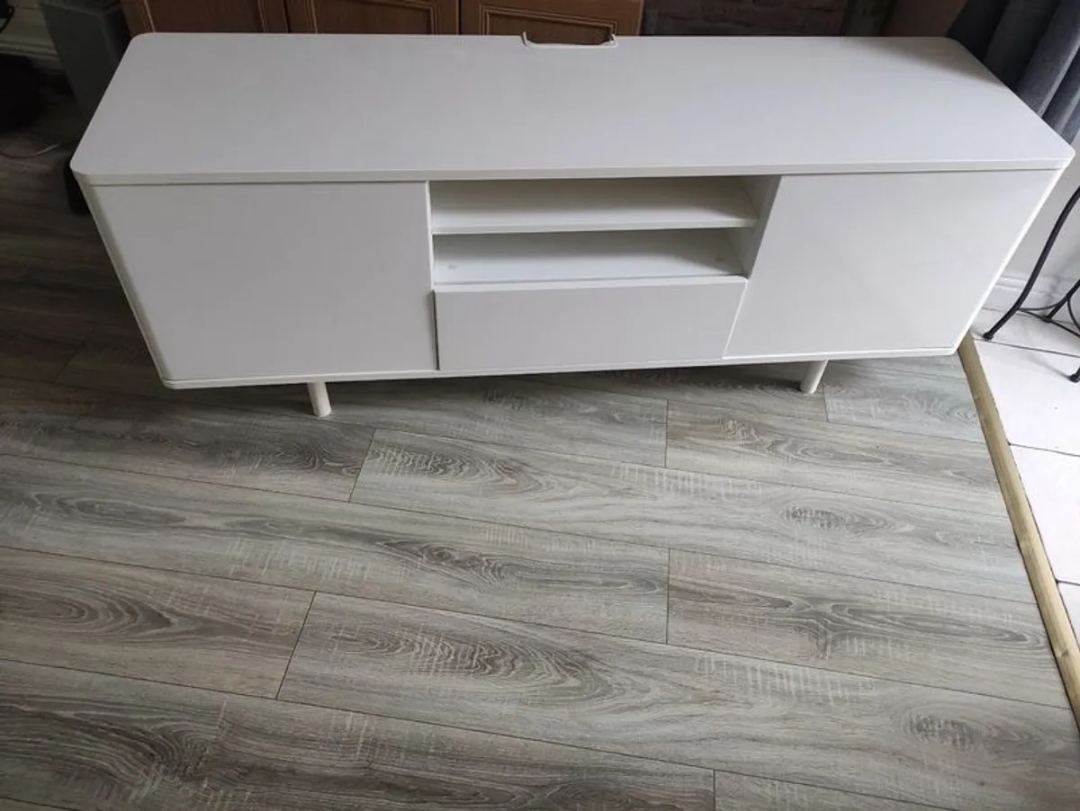 TV unit - Image 2