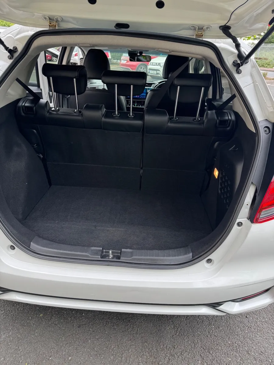 Honda Fit 2018 - Image 3