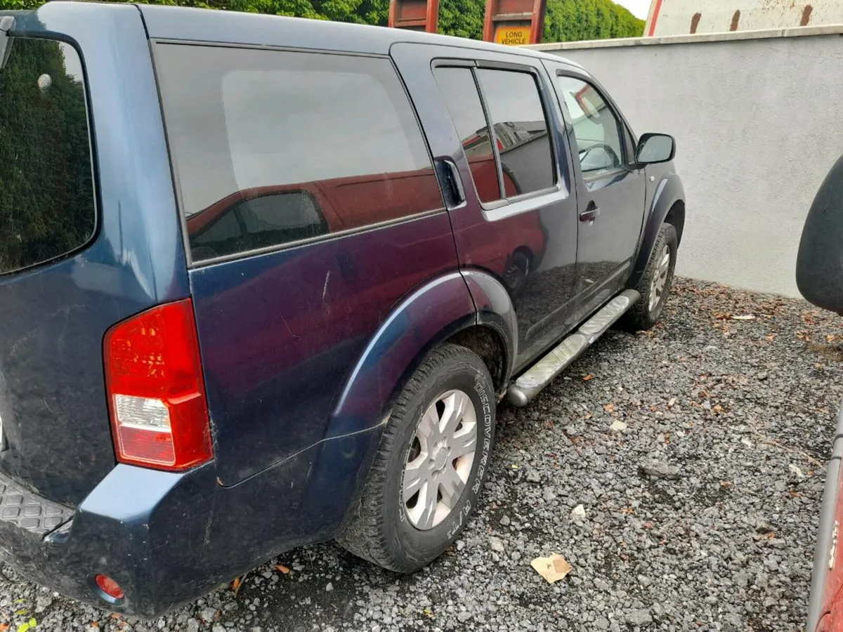 Nissan pathfinder - Image 3