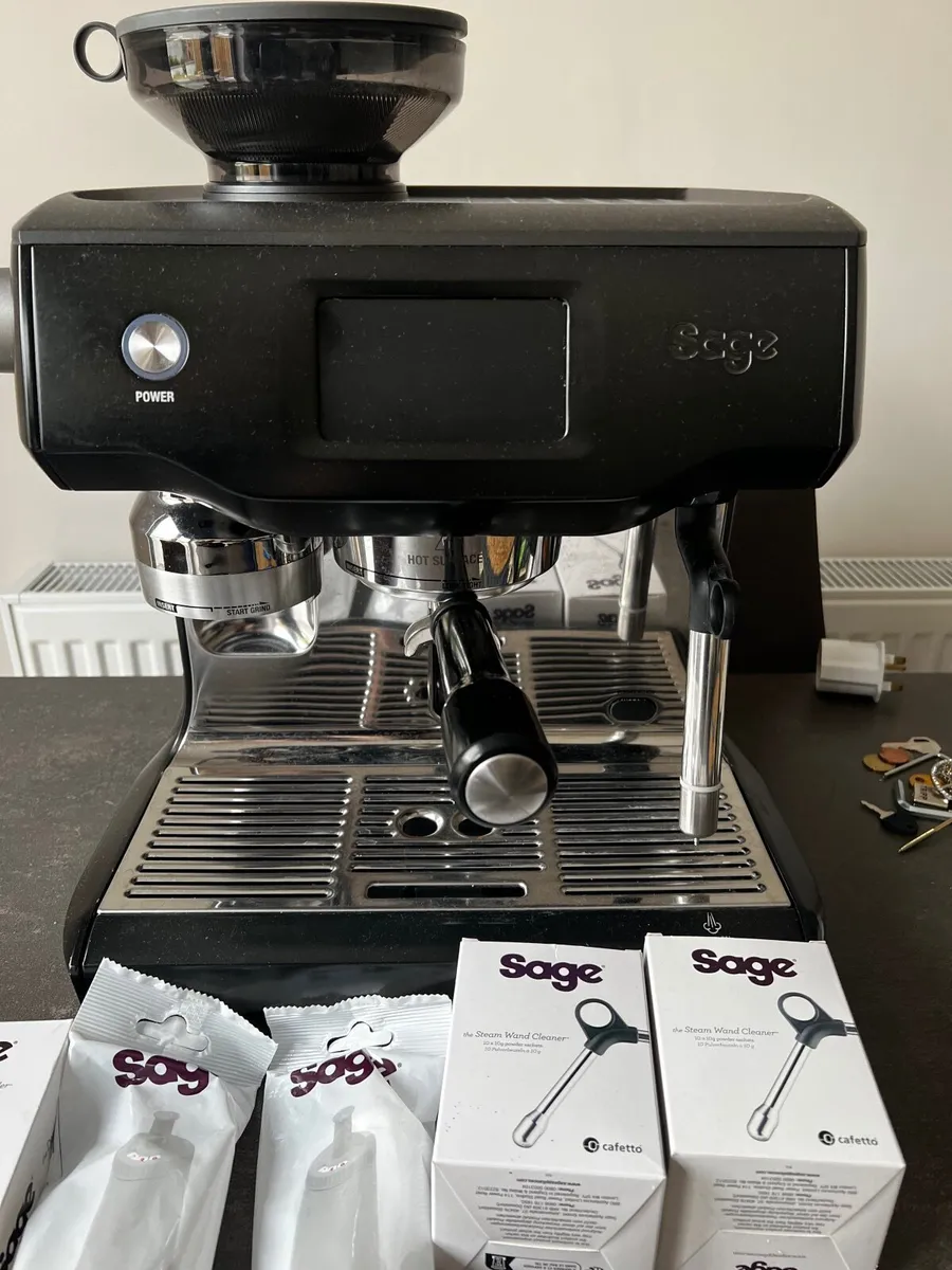 Sage oracle touch coffee machine - Image 3