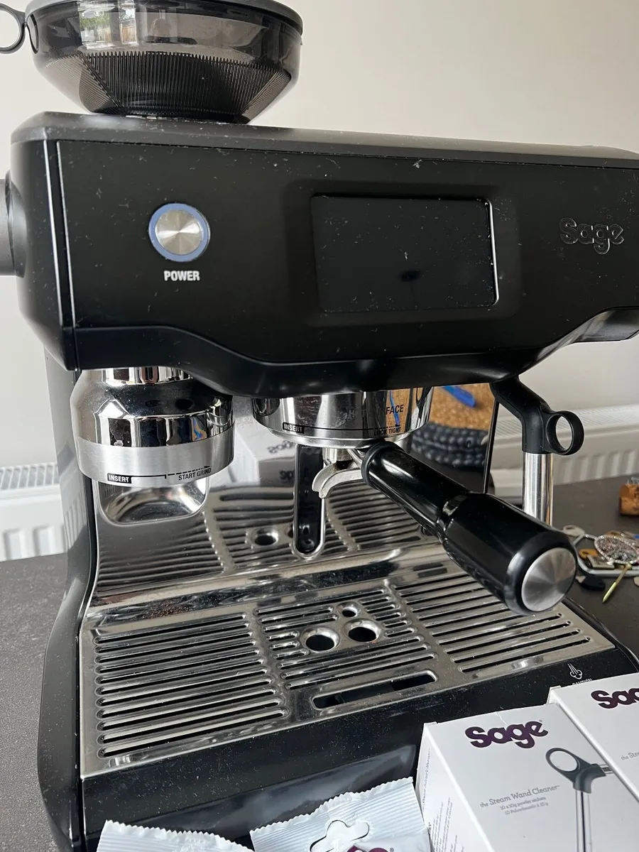 Sage oracle touch coffee machine - Image 4