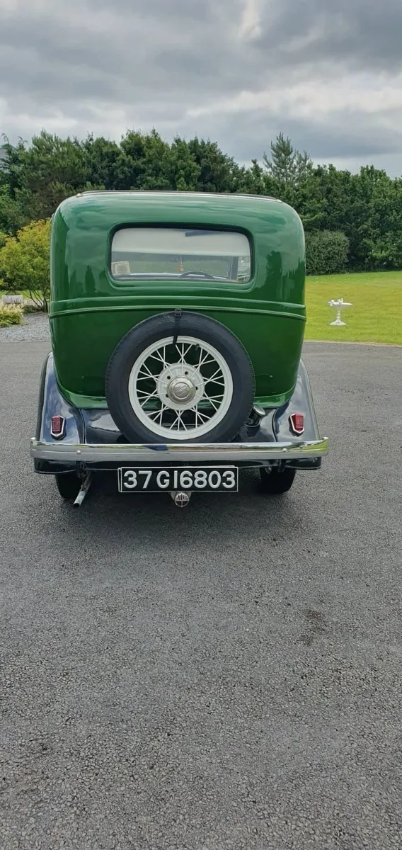 Ford Model Y 1937 - Image 2