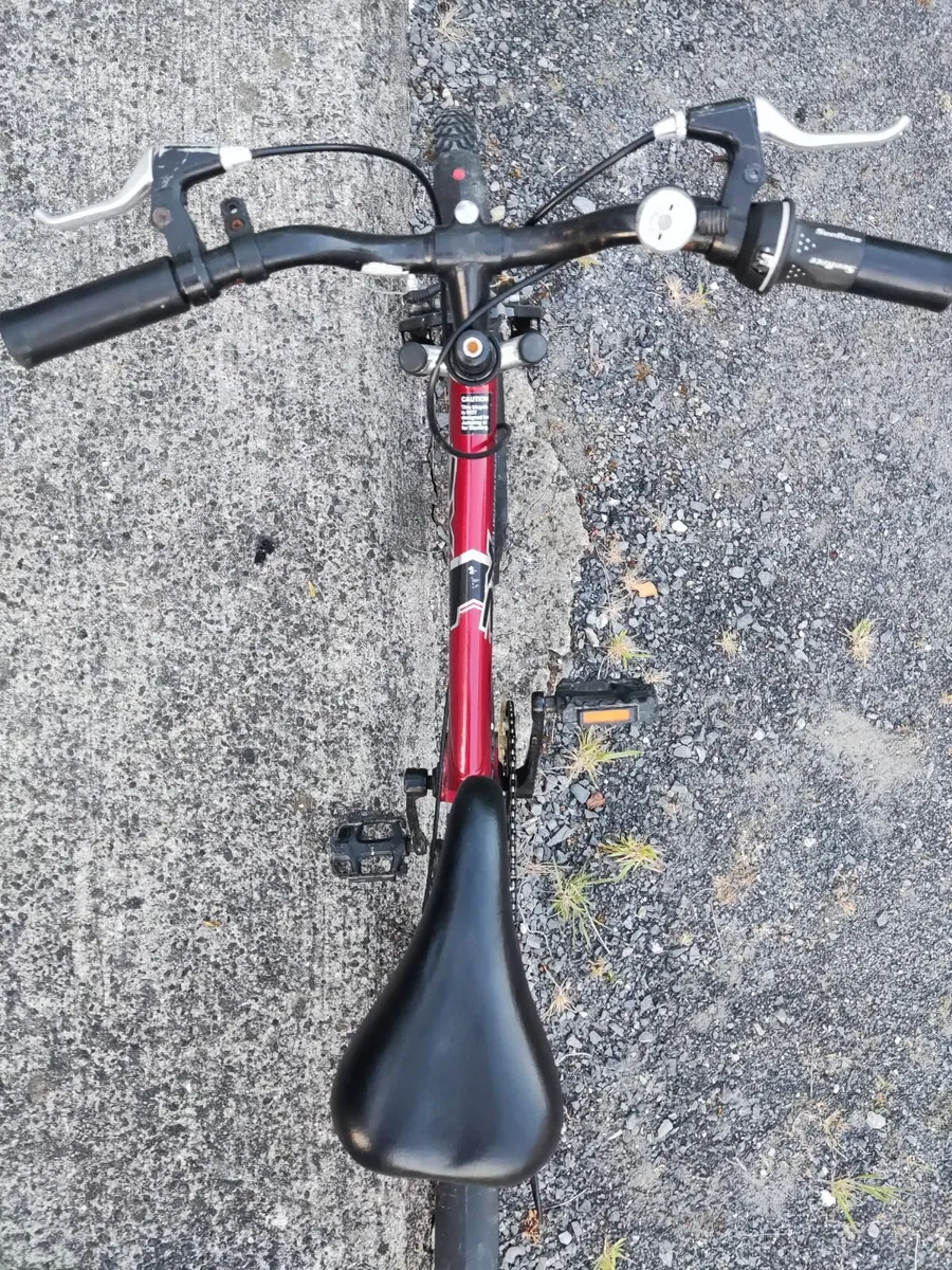 Child's bike 20 inch. - Image 2