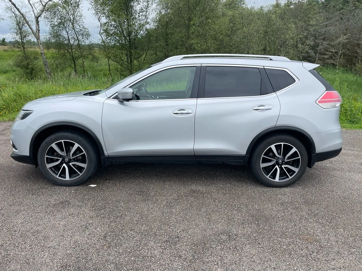 NISSAN X-TRAIL 7 Seats 4X4 - Image 2
