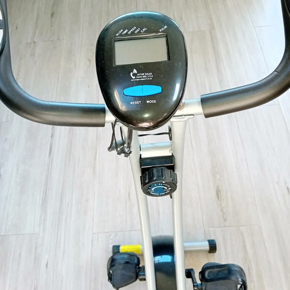 Exercise bike - Image 2