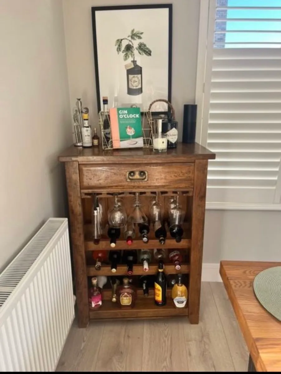 Drinks cabinet - Image 1