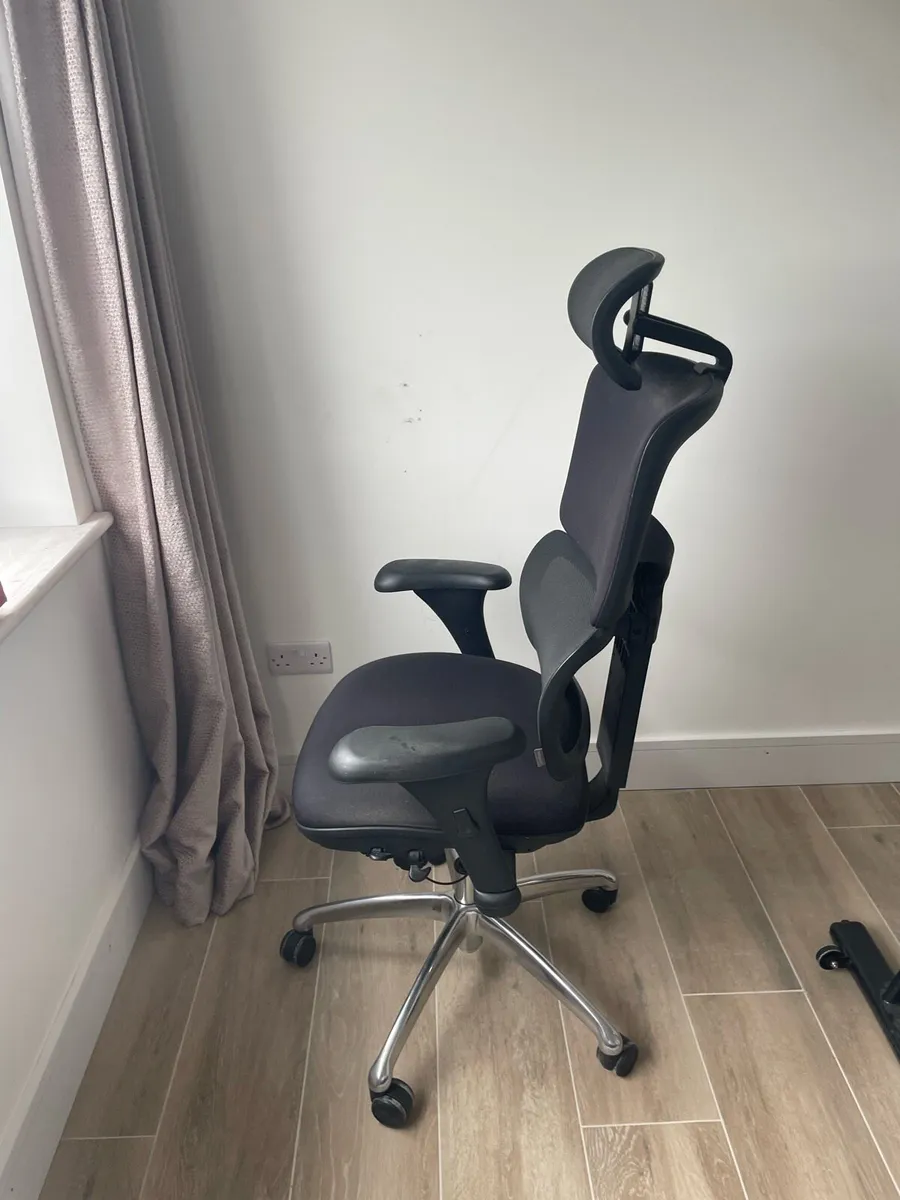 Realspace Office chair - Image 4
