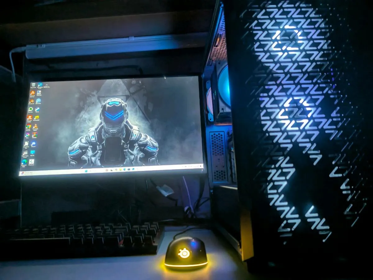 Corsair Intel Core Gaming PC | RTX 3070 | NVMe | R - Image 1