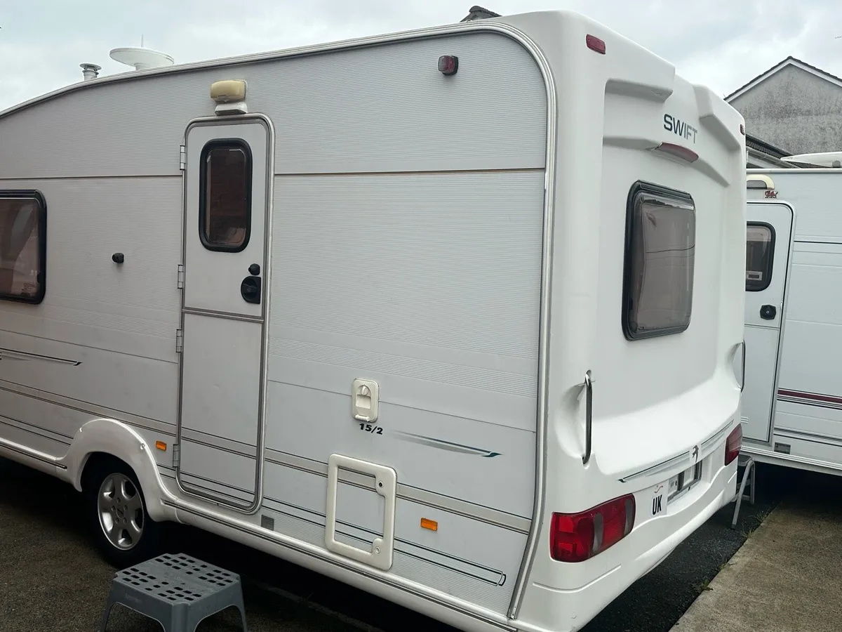 Swift Corniche - Image 3