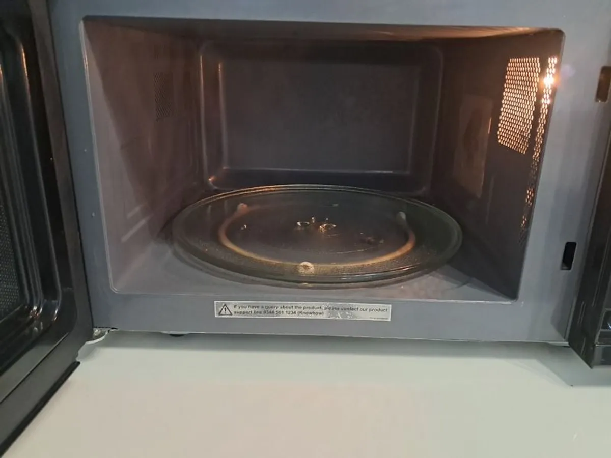 Kenwood Microwave - Image 2