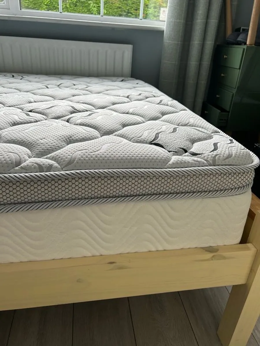 bed and frame - Image 4