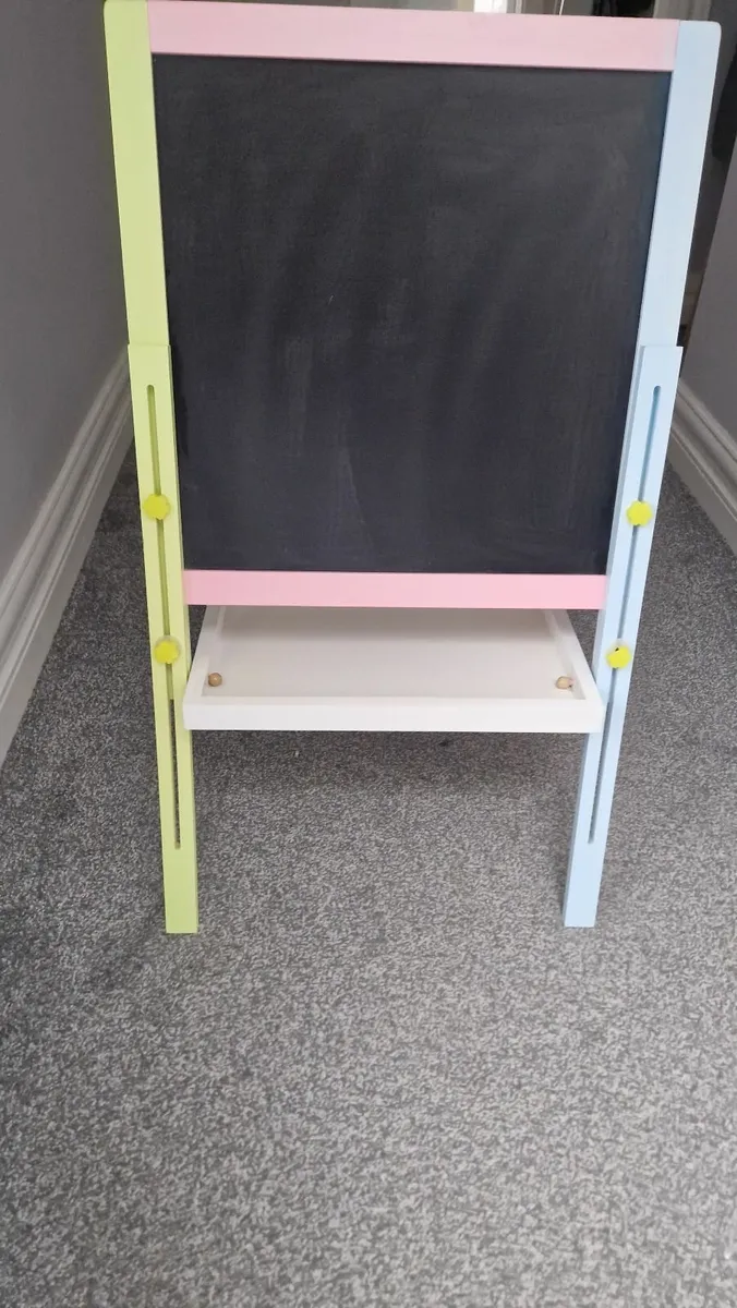 Blackboard and magnet board - Image 2