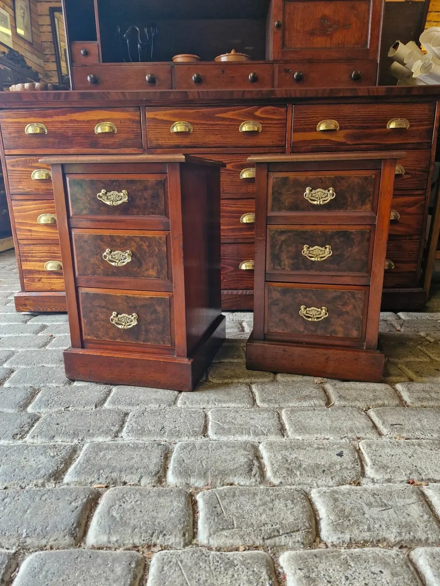 Cabinets - Image 3