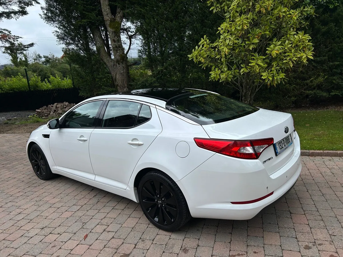 13 Kia Optima Automatic Platinum Edition NCT 2/26 - Image 3