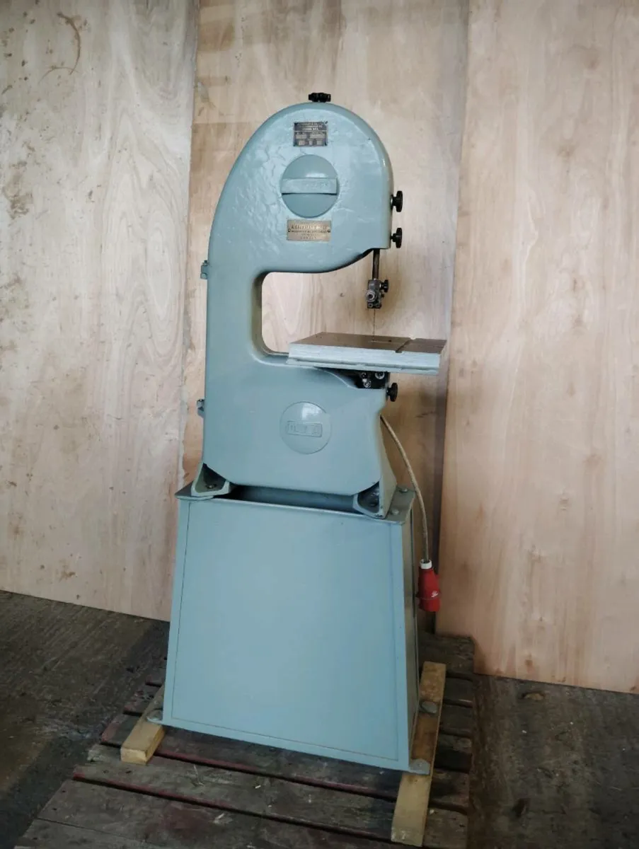 Wood working machines. - Image 2