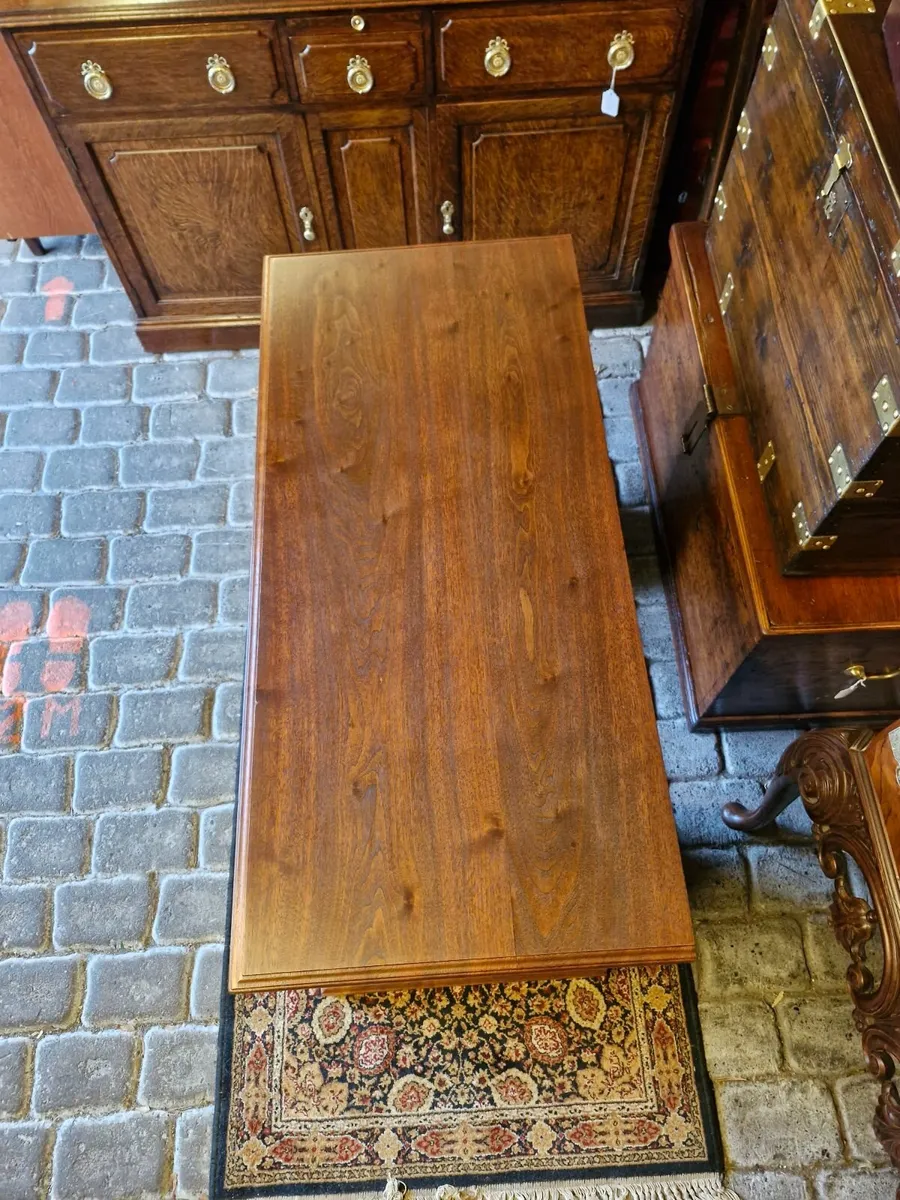 Desk - Image 2