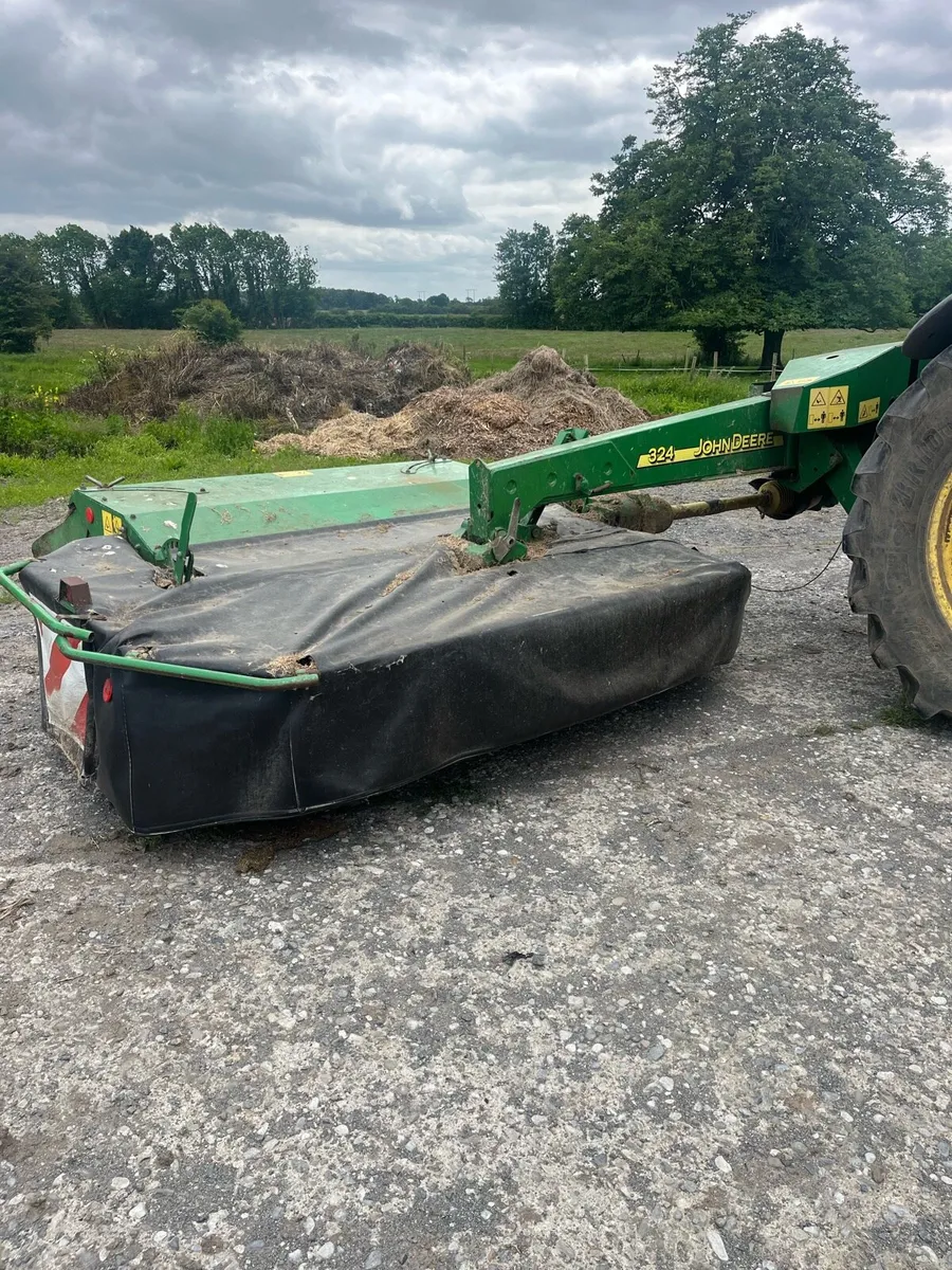 John Deere 324 conditioner mower - Image 2