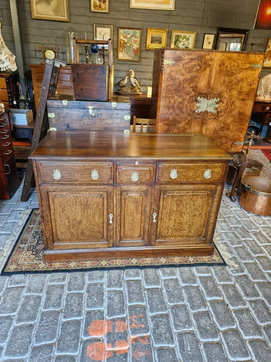 Sideboard - Image 1