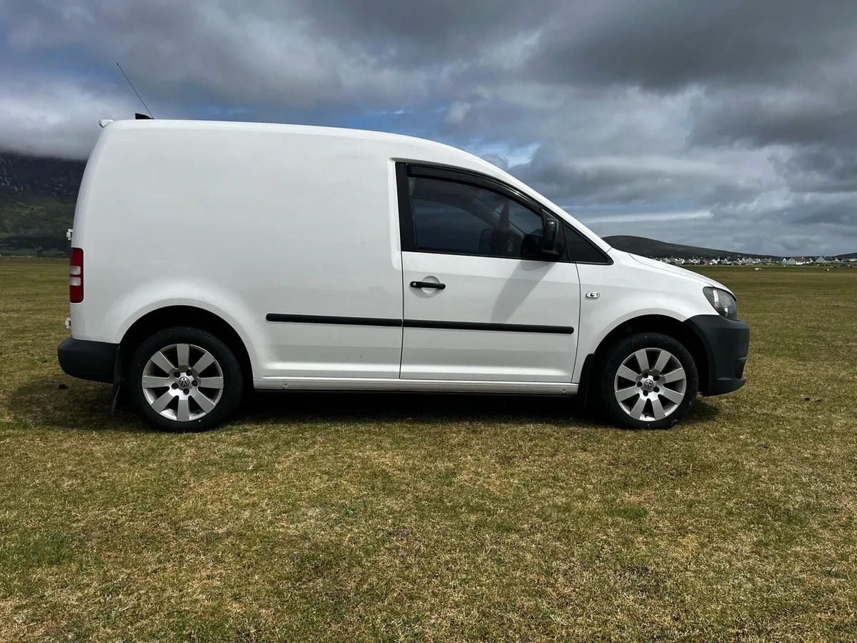 Volkswagen caddy - Image 3