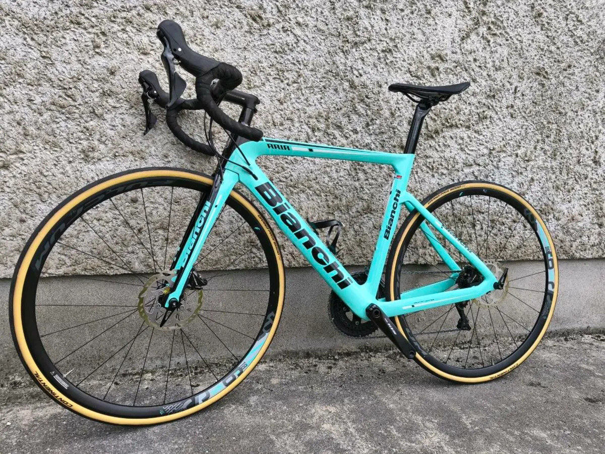 Bianchi Aria Aero Disc carbon - Image 1