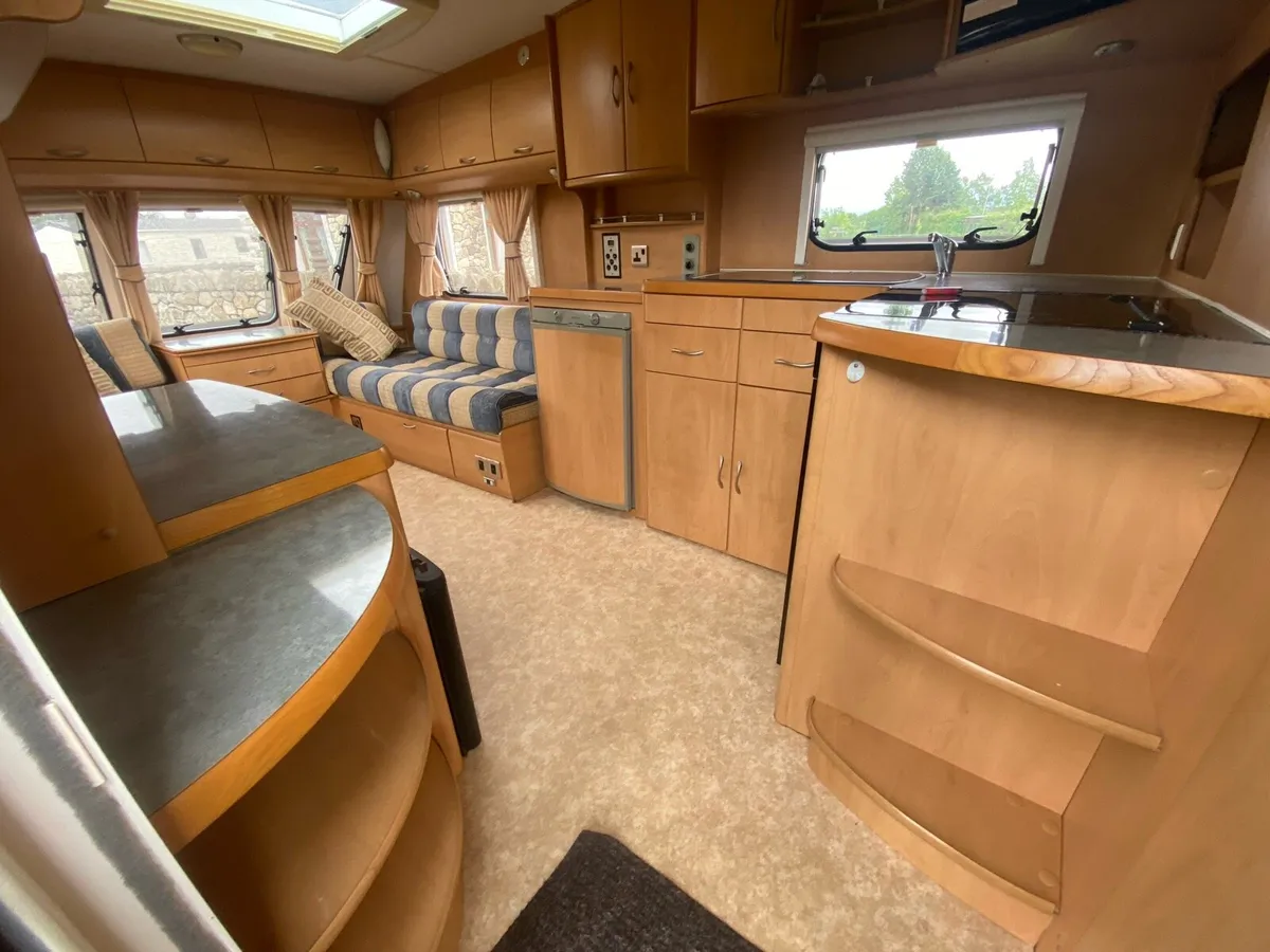 Lunar 2 berth As New - Image 3