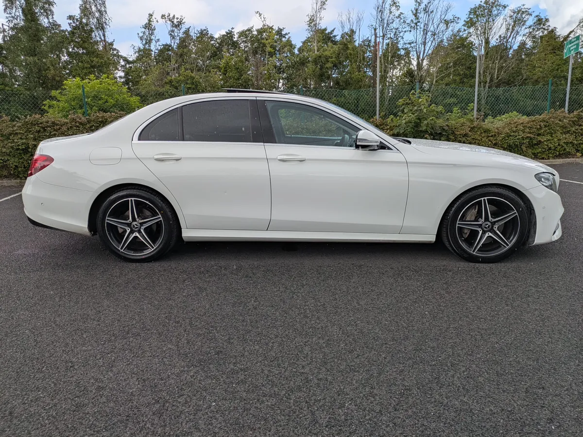 2020 MERCEDES BENZ E200 CDI AUTO AMG LINE - Image 4