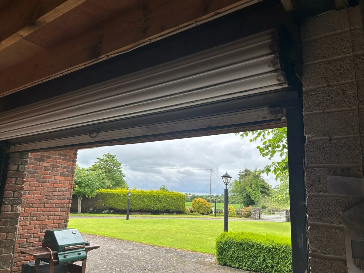 Garage roller door - Image 2