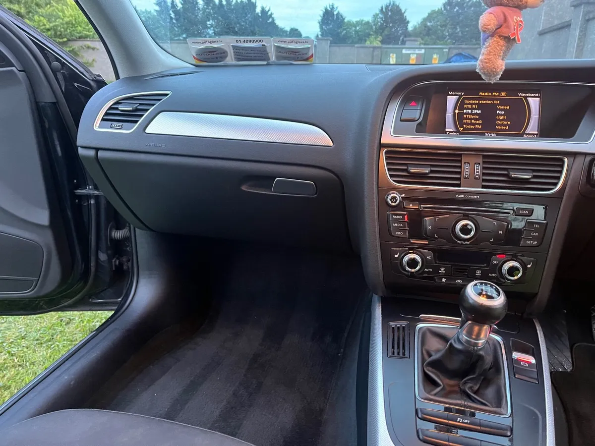 Audi A4 2013 - Image 4