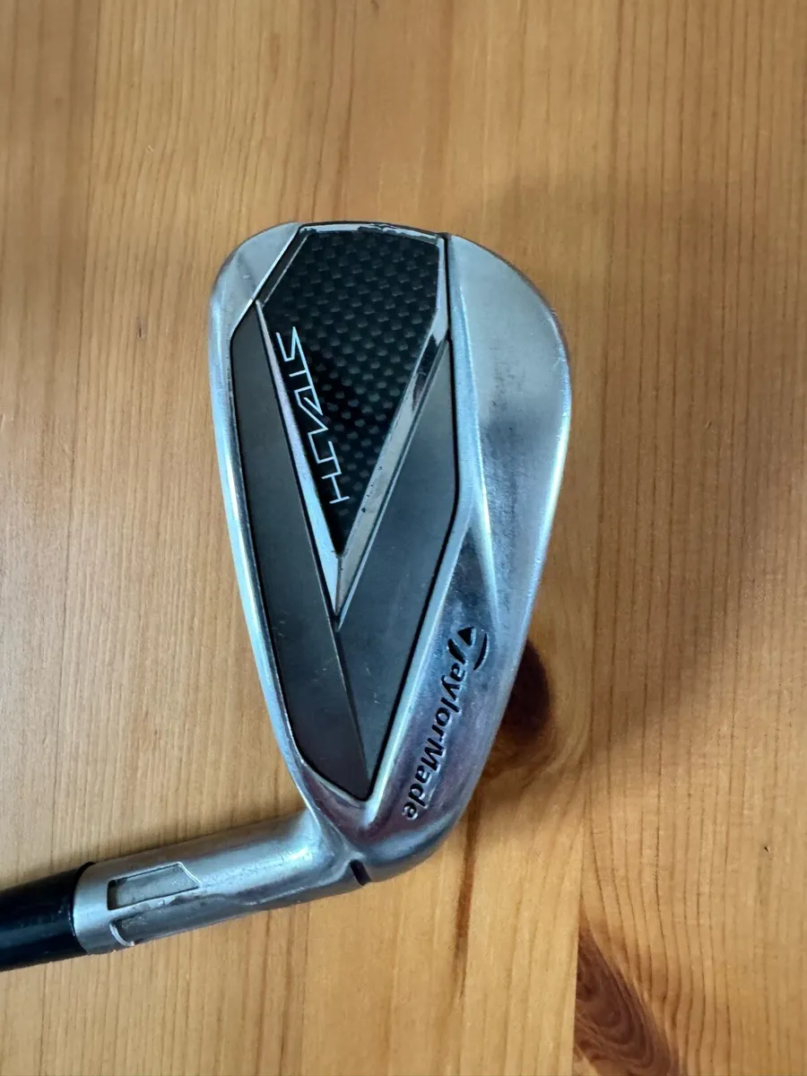 Taylormade Stealth Irons - Image 2