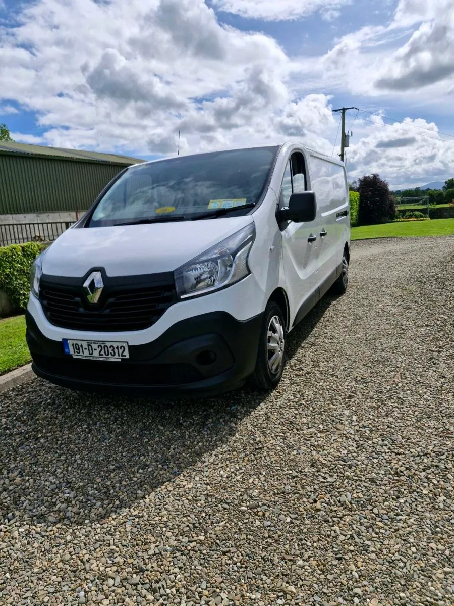 Renault Trafic - Image 2