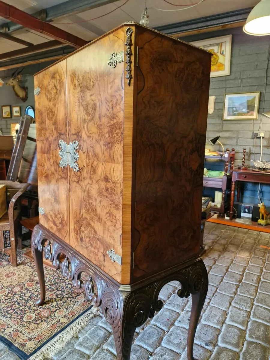 Cabinet - Image 4