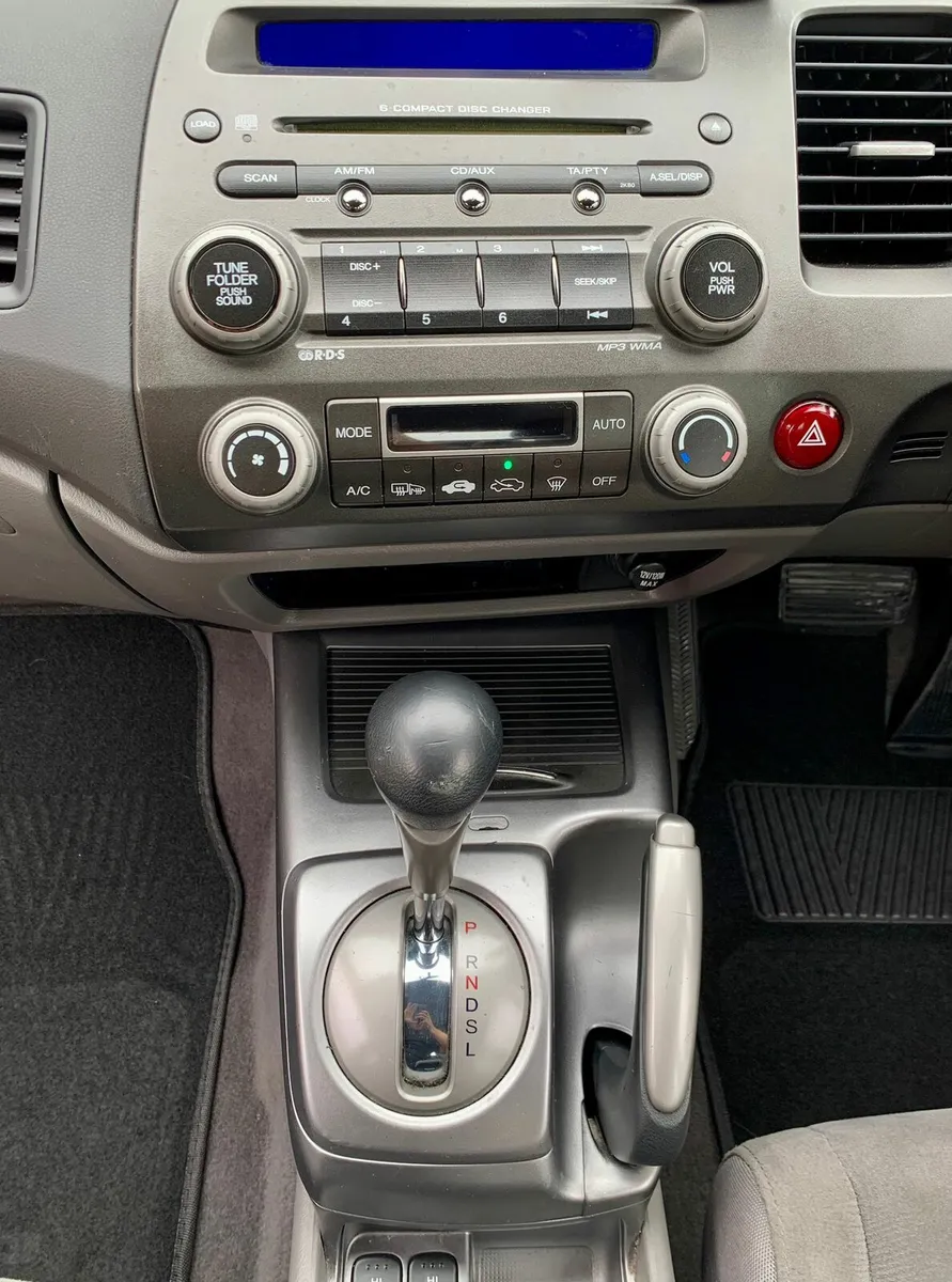 Civic 2008 1.3Petrol Hybrid Automatic new nct 4/26 - Image 2