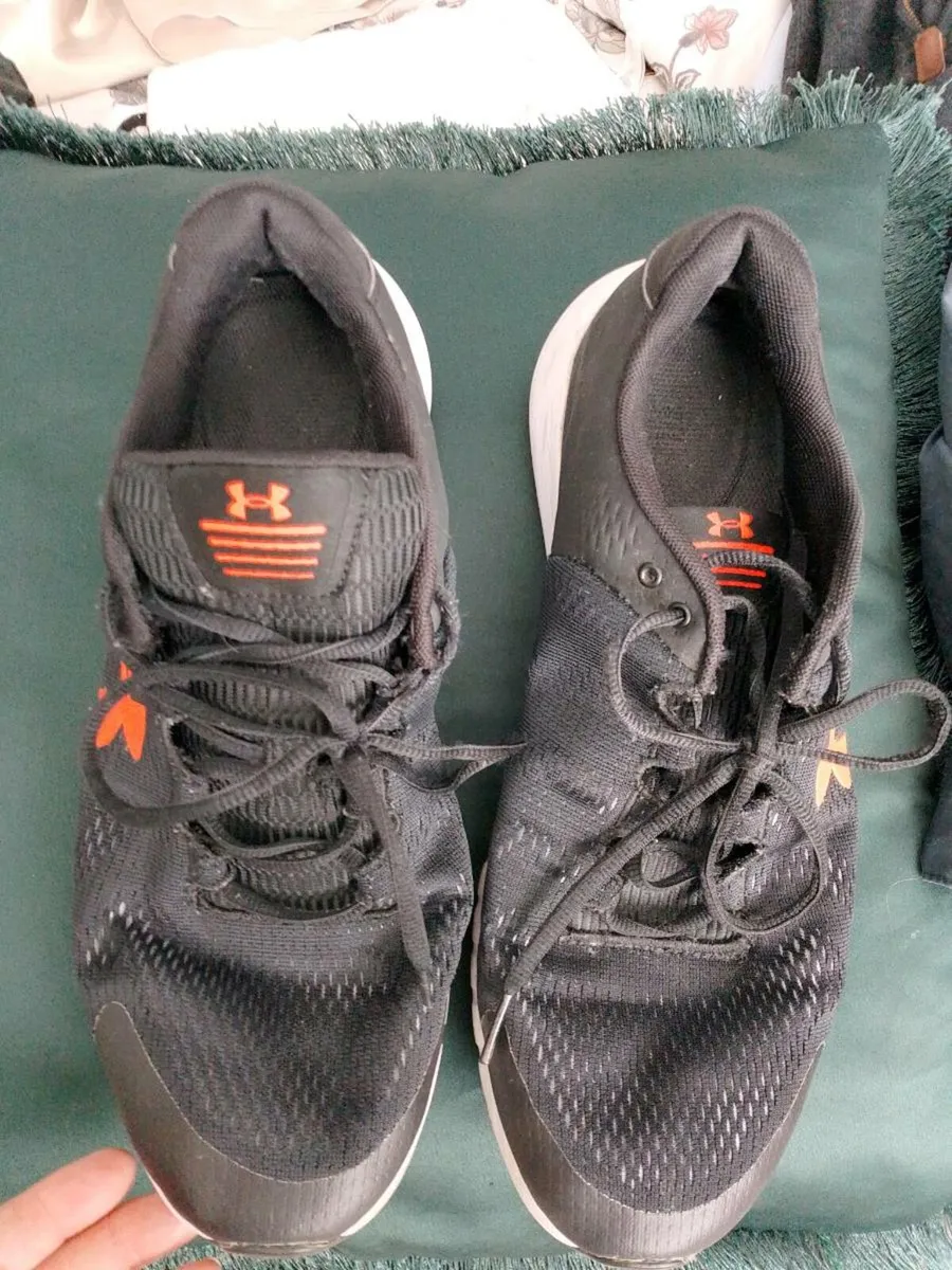 Under Armour trainers - Image 2