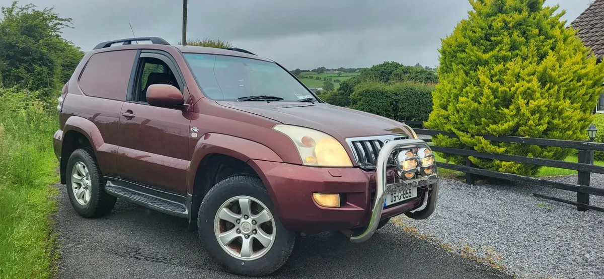Toyota Land Cruiser 2006 - Image 3