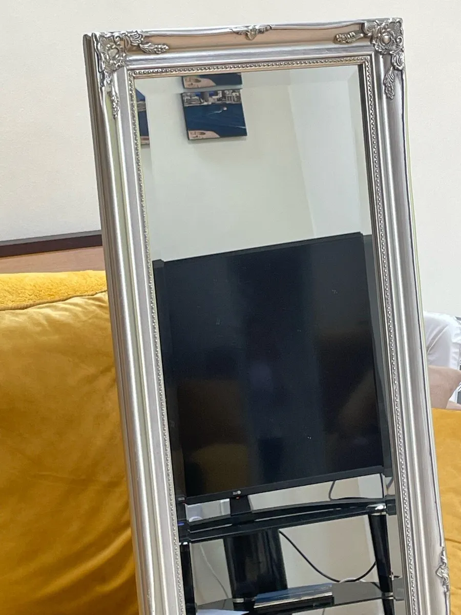mirror - Image 2