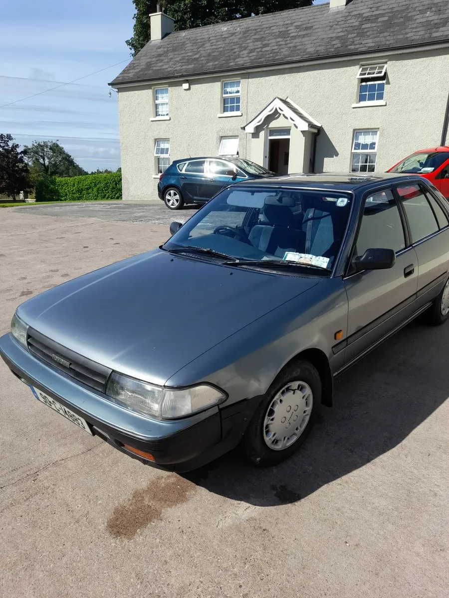 Toyota Carina  1990 - Image 2