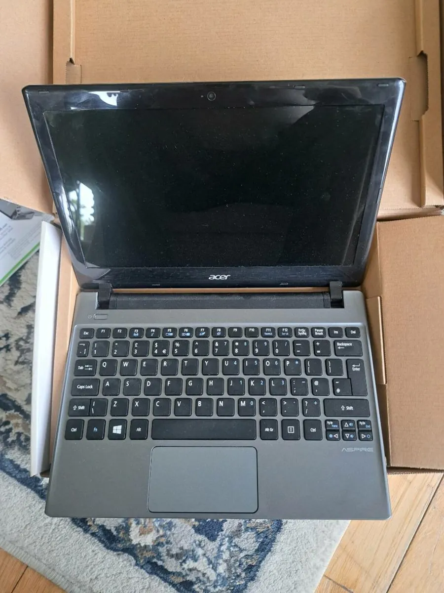 Acer aspire laptop - Image 2