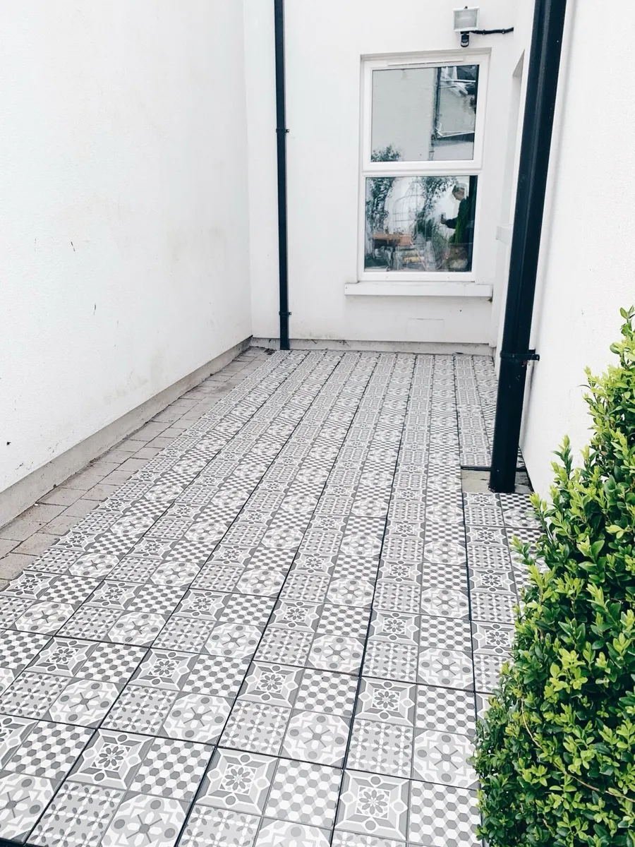Outdoor Tiles - Image 1