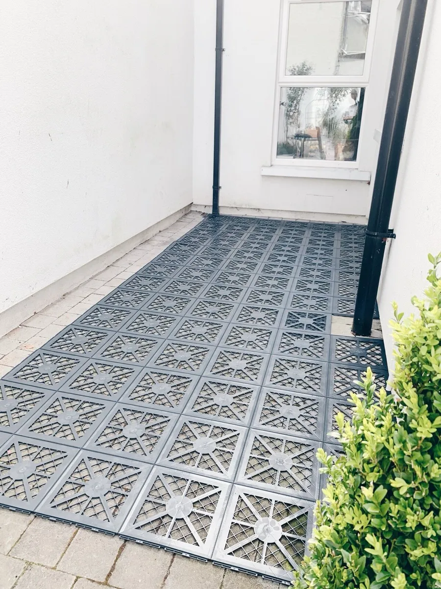 Outdoor Tiles - Image 3