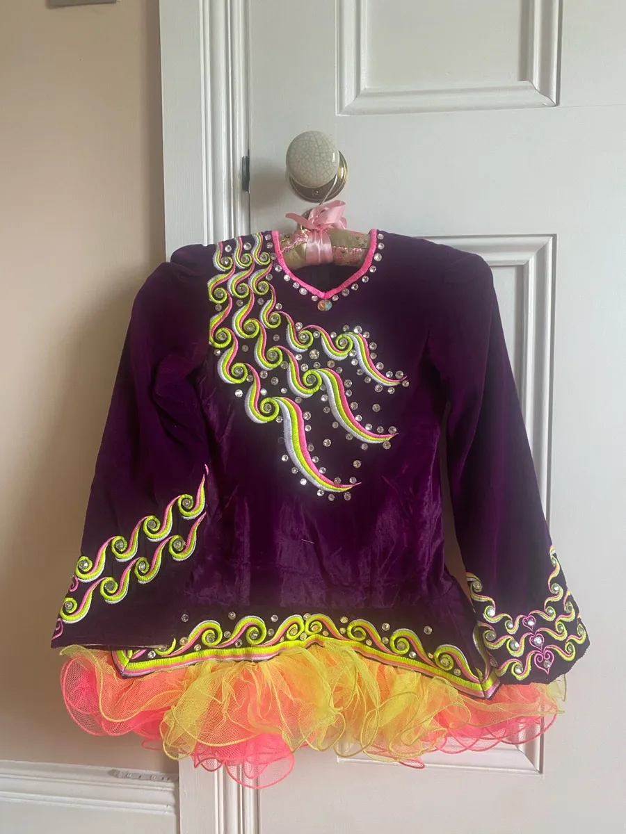 Kids Irish dancing costume - Image 1