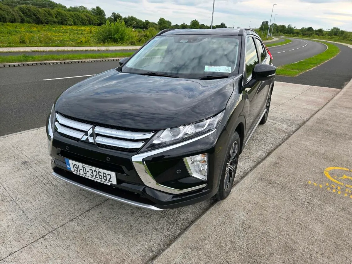 Mitsubishi Eclipse Cross - Image 3
