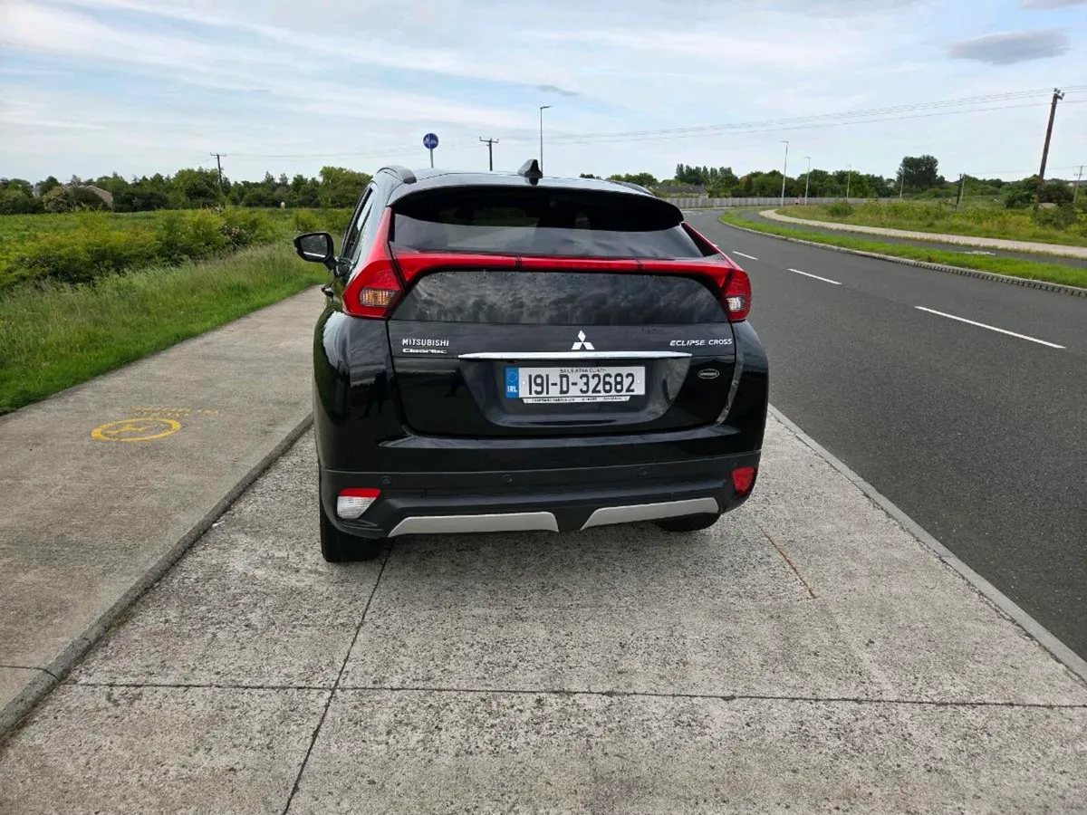 Mitsubishi Eclipse Cross - Image 4